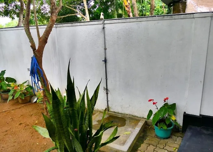 Avendra Holiday Inn Weligama