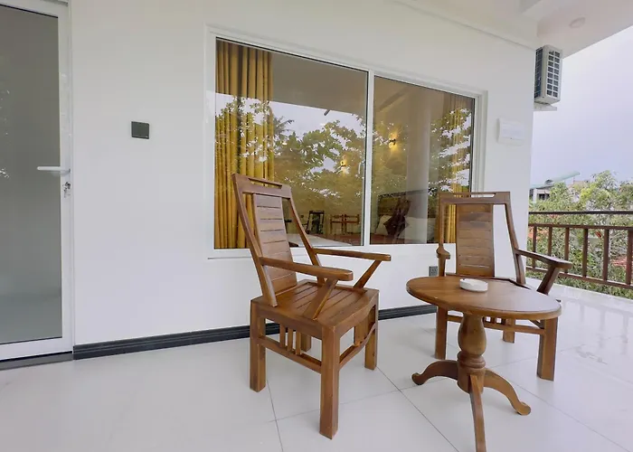Neo Bay Hotel